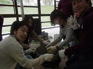 2011-04-30 13:33:44